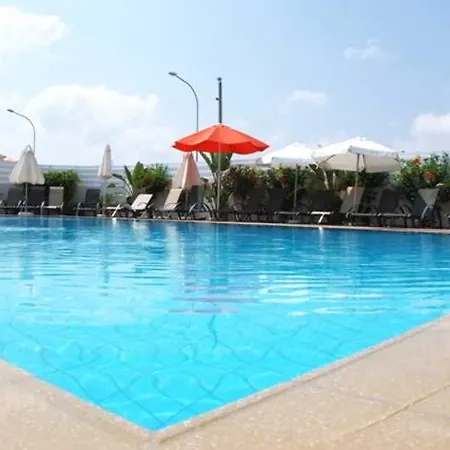 Resort Mythical Sands Paralimni